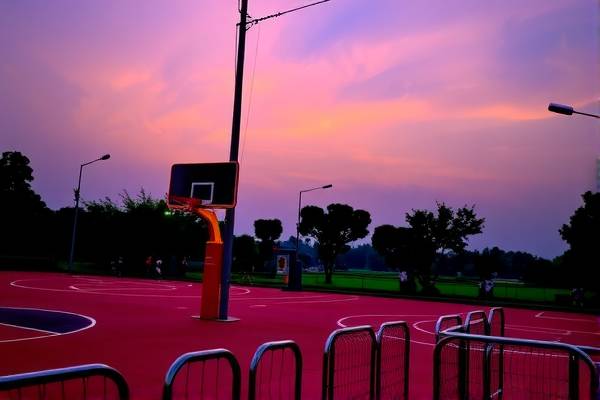 极速NBA录像，记录精彩瞬间，重温赛场热血时刻